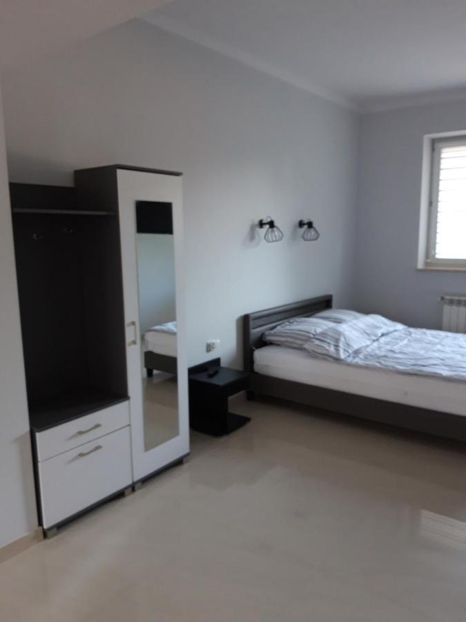Apartamenty Polna Ostrowiec Swietokrzyski Ngoại thất bức ảnh